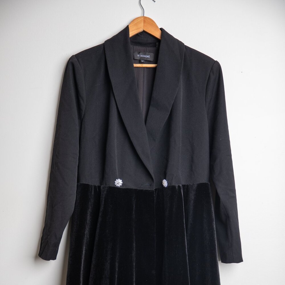 blazer gold buttons